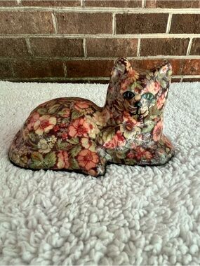 Vintage Chintz Floral Cat Decoupage With Ceramic Glaze Accent Piece Or Doorstop